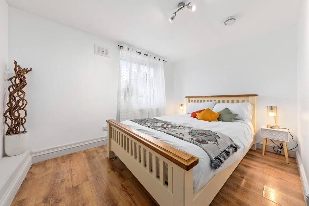 ロンドン1Br Modern Flat On Edgware Rd Ed3アパートメント エクステリア 写真